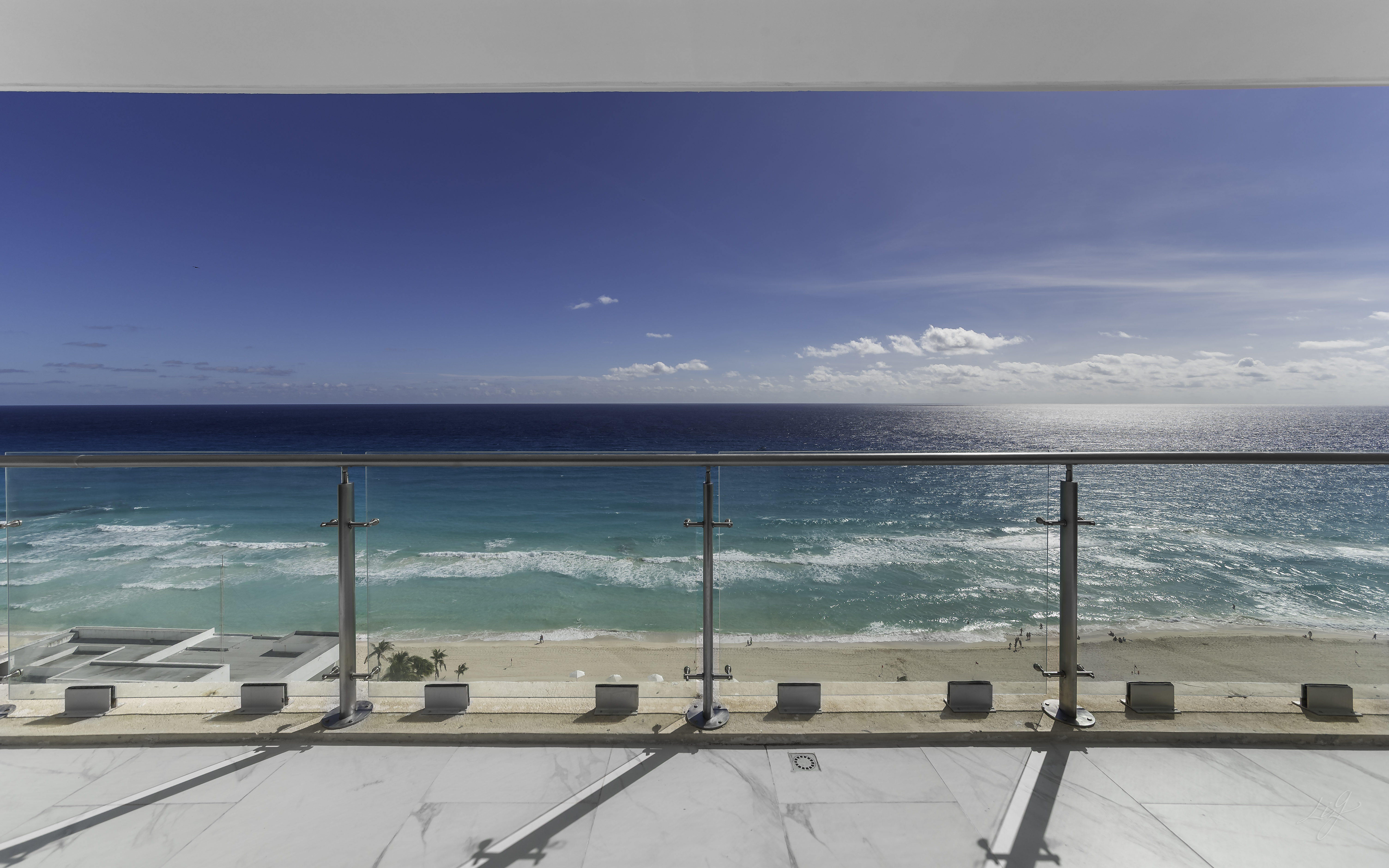 For Sale Emerad Cancun